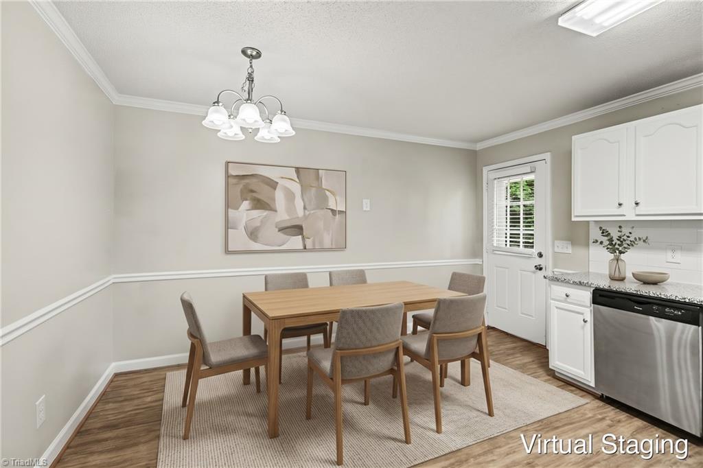 3854 Forest Valley Drive Property Photo 7