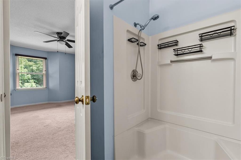 3701 Cotswold Terrace # K Property Photo 9