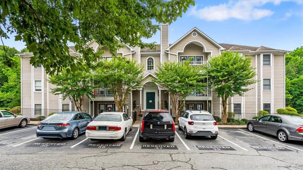 3701 Cotswold Terrace # K Property Photo 19