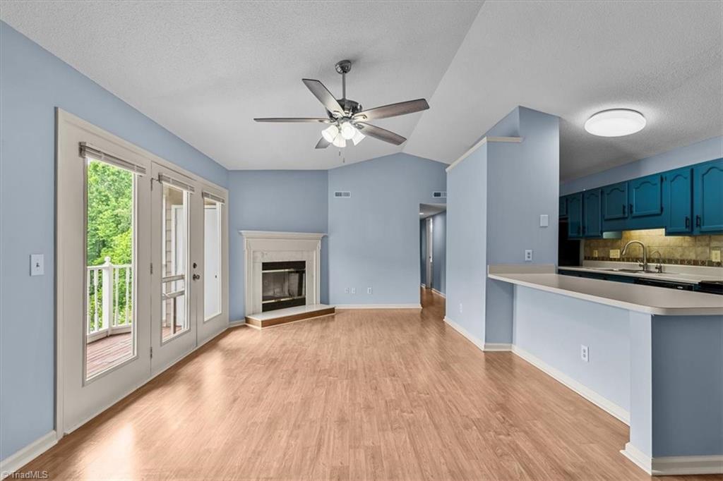 3701 Cotswold Terrace # K Property Photo 22
