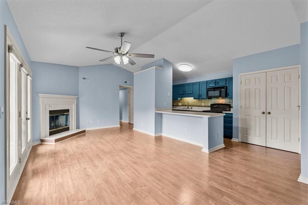 3701 Cotswold Terrace # K Property Photo 23