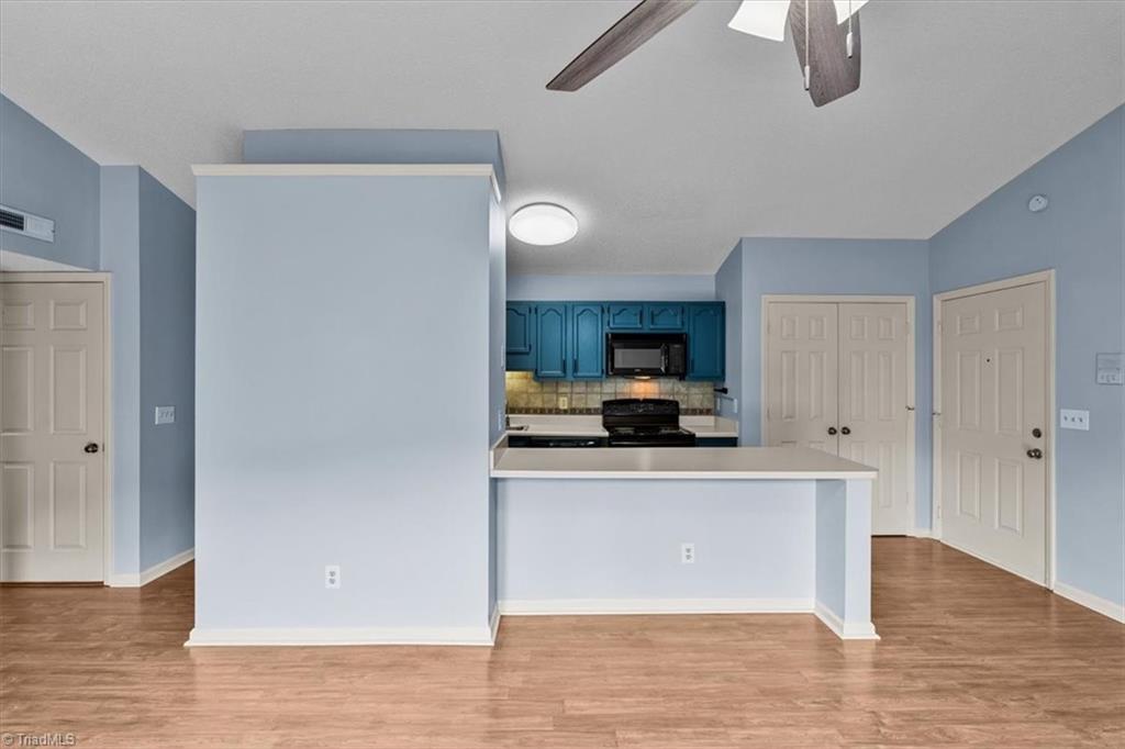 3701 Cotswold Terrace # K Property Photo 27