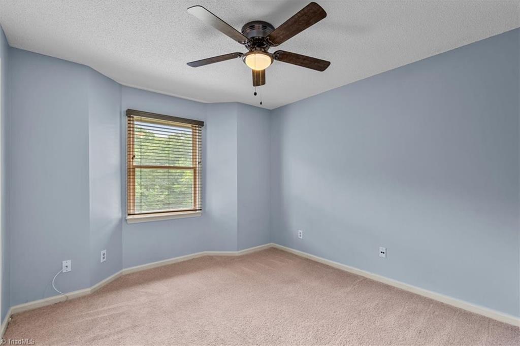 3701 Cotswold Terrace # K Property Photo 35