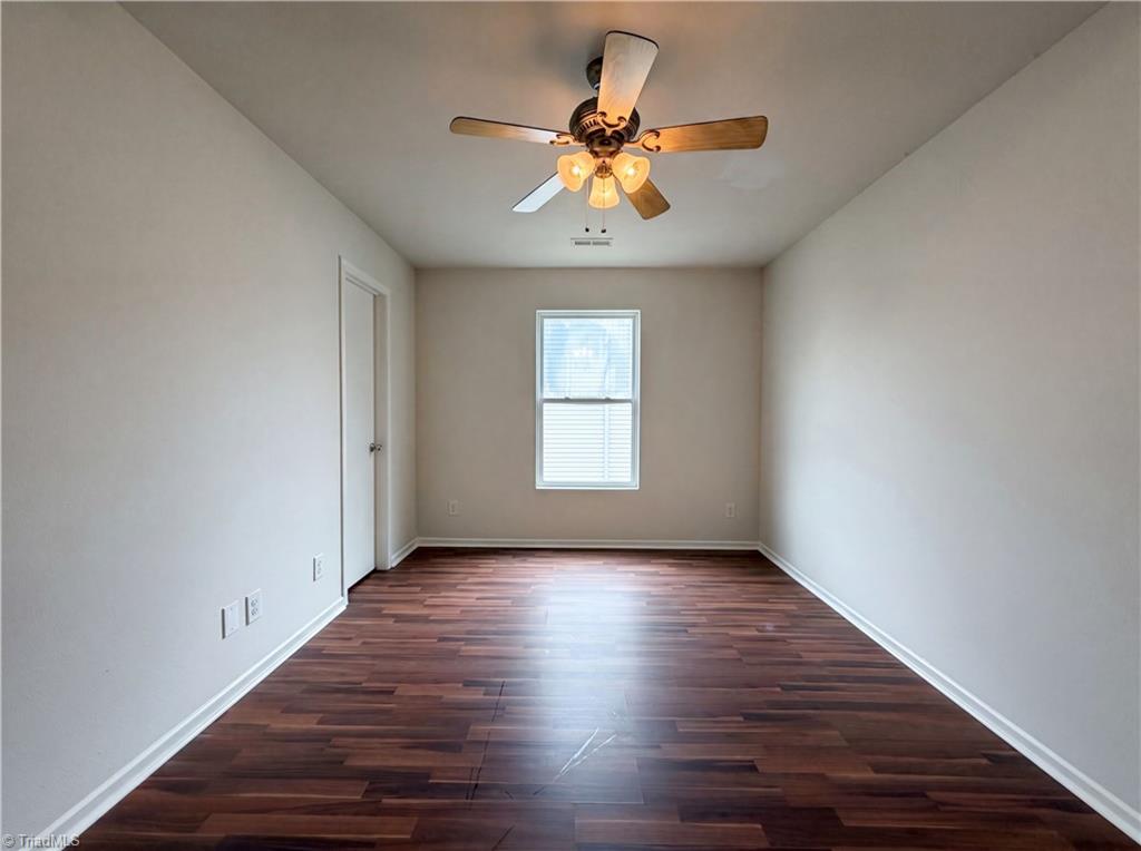382 Kendall Drive Property Photo 4