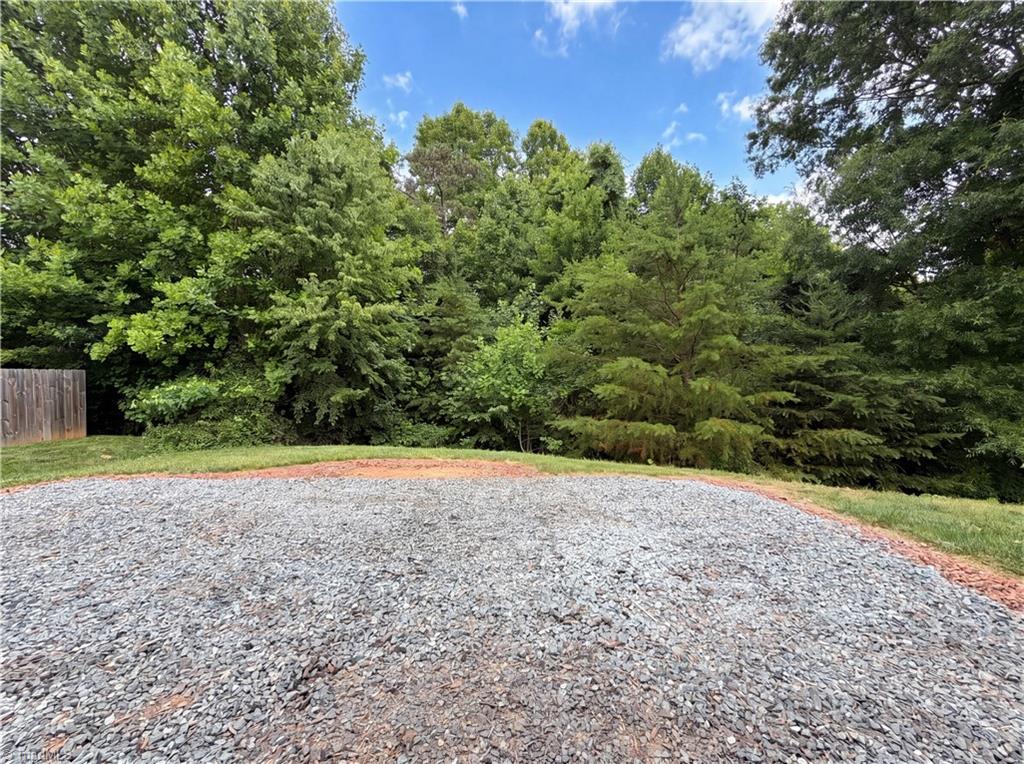382 Kendall Drive Property Photo 23
