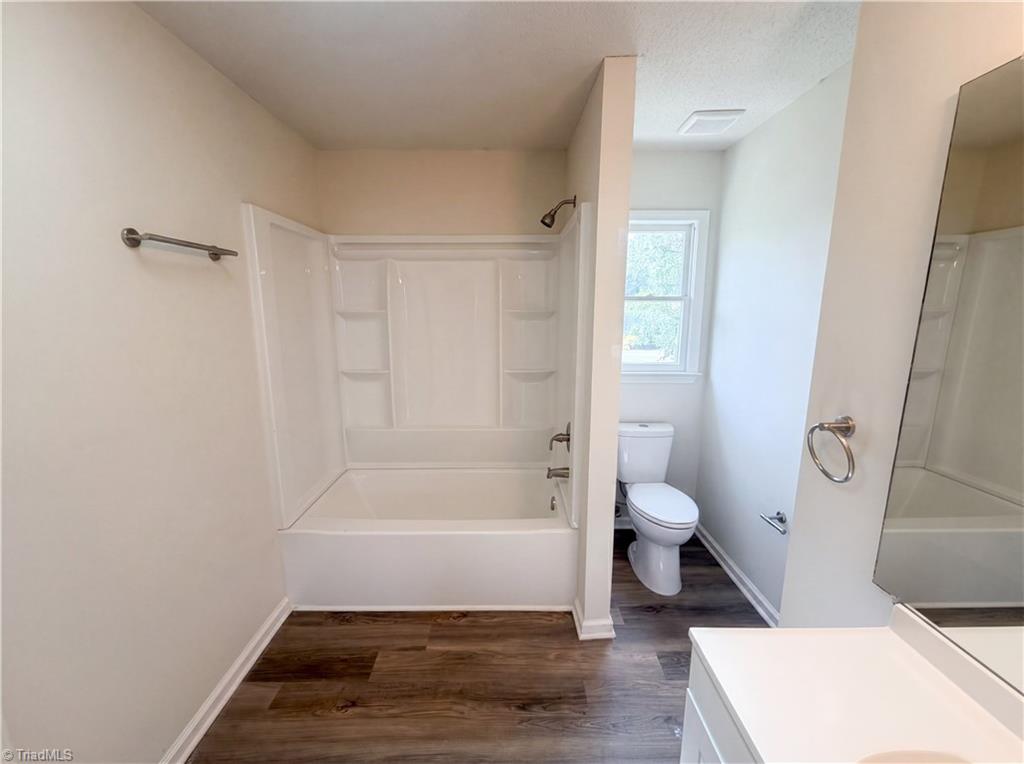 3719 Harrington Point Property Photo 12