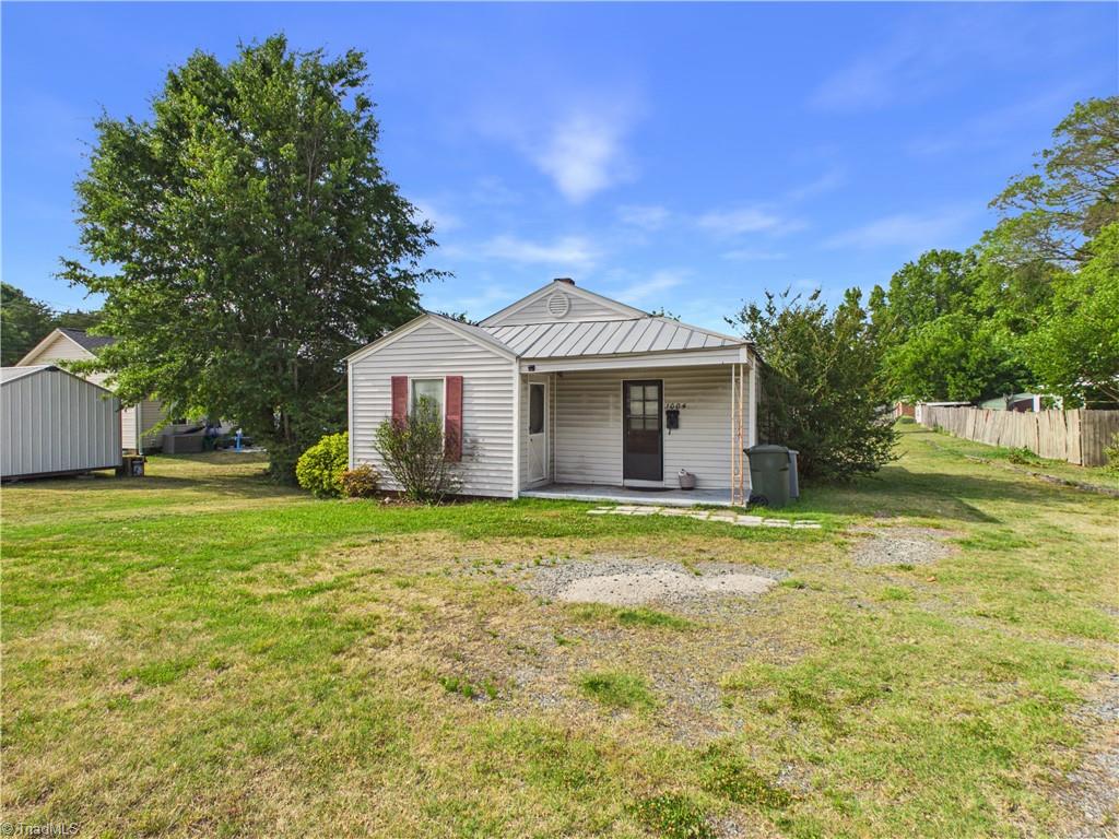 1004 Unity Street Property Photo 1
