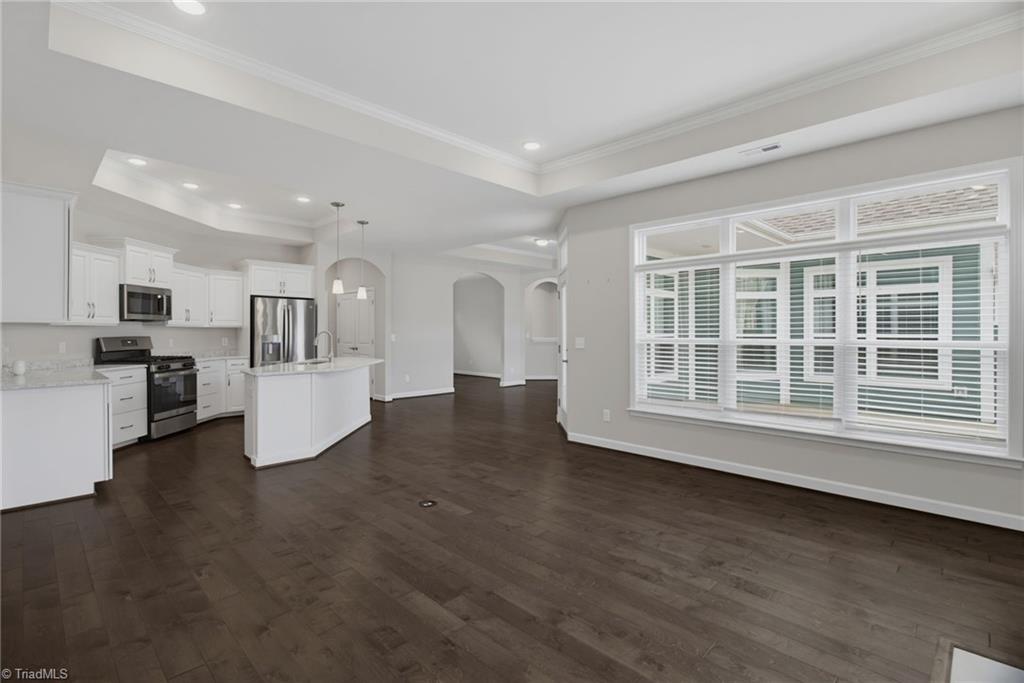 570 Tarrant Crossing Property Photo 11