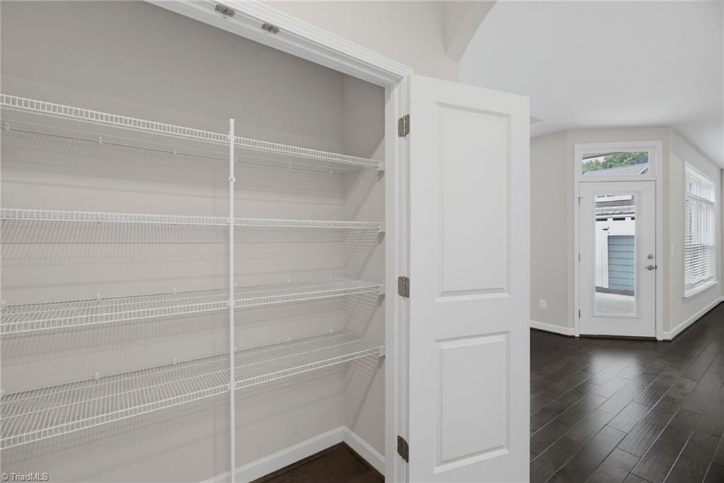 570 Tarrant Crossing Property Photo 20