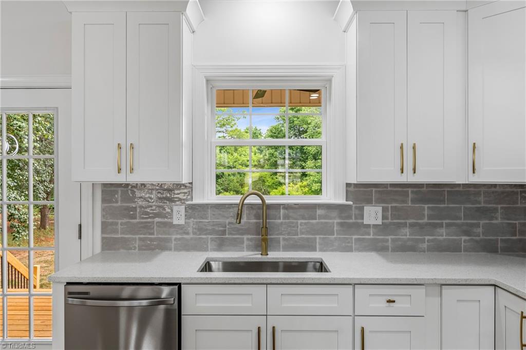 132 Shell Road Property Photo 14