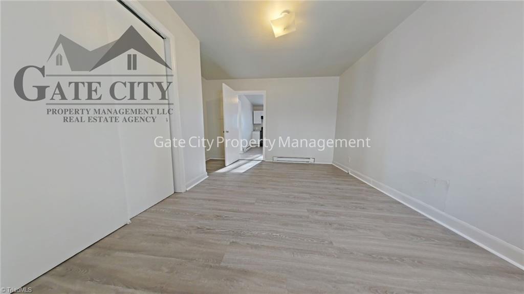 610 Hawthorne Avenue # B Property Photo 5