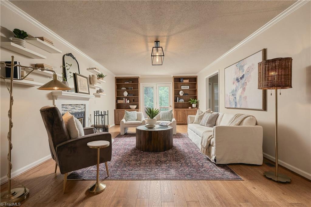 7626 Rolling Oak Court Property Photo 3