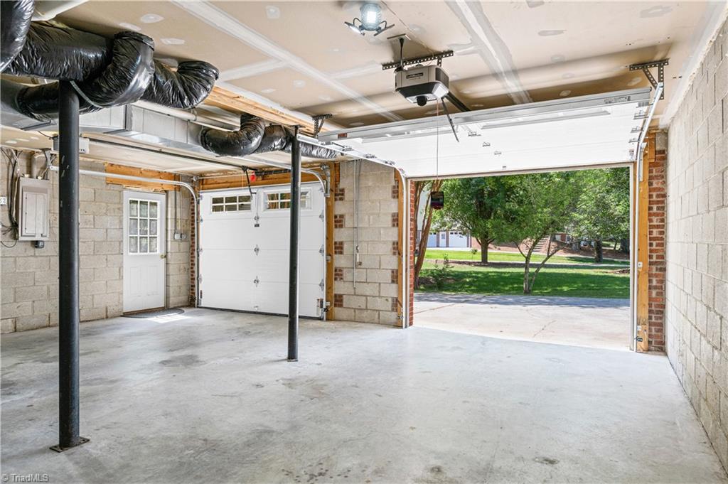 7626 Rolling Oak Court Property Photo 49
