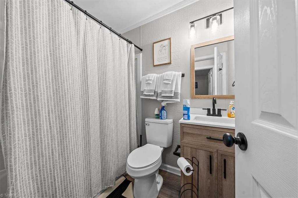 3855 Queen Ann Circle Property Photo 10