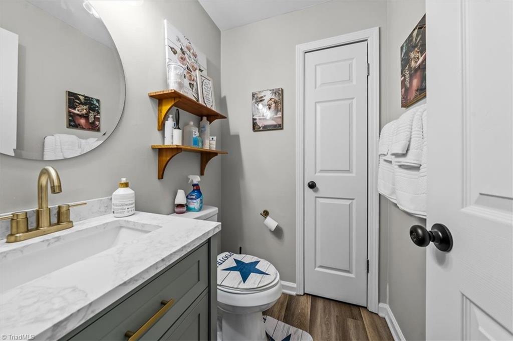3855 Queen Ann Circle Property Photo 13