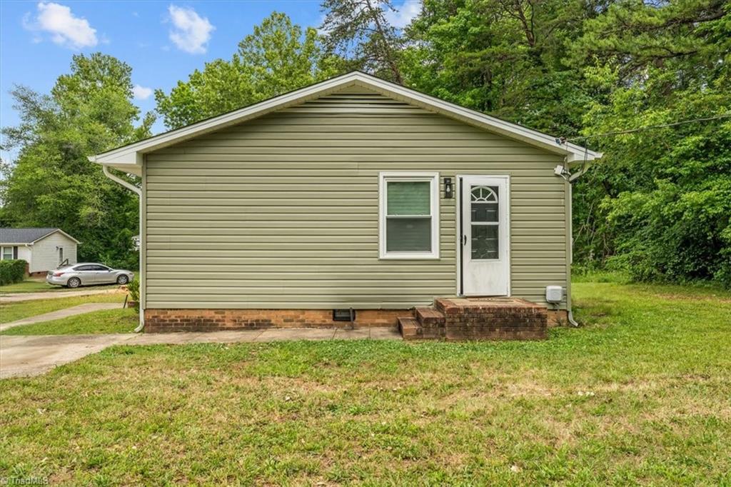 3855 Queen Ann Circle Property Photo 16