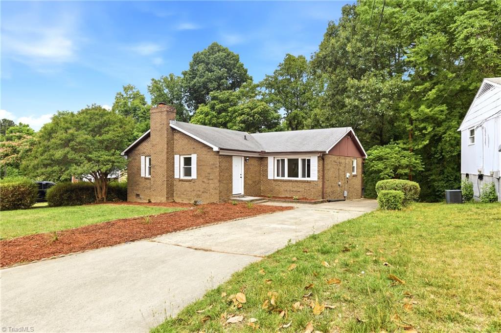 1512 Hooks Street Property Photo 1