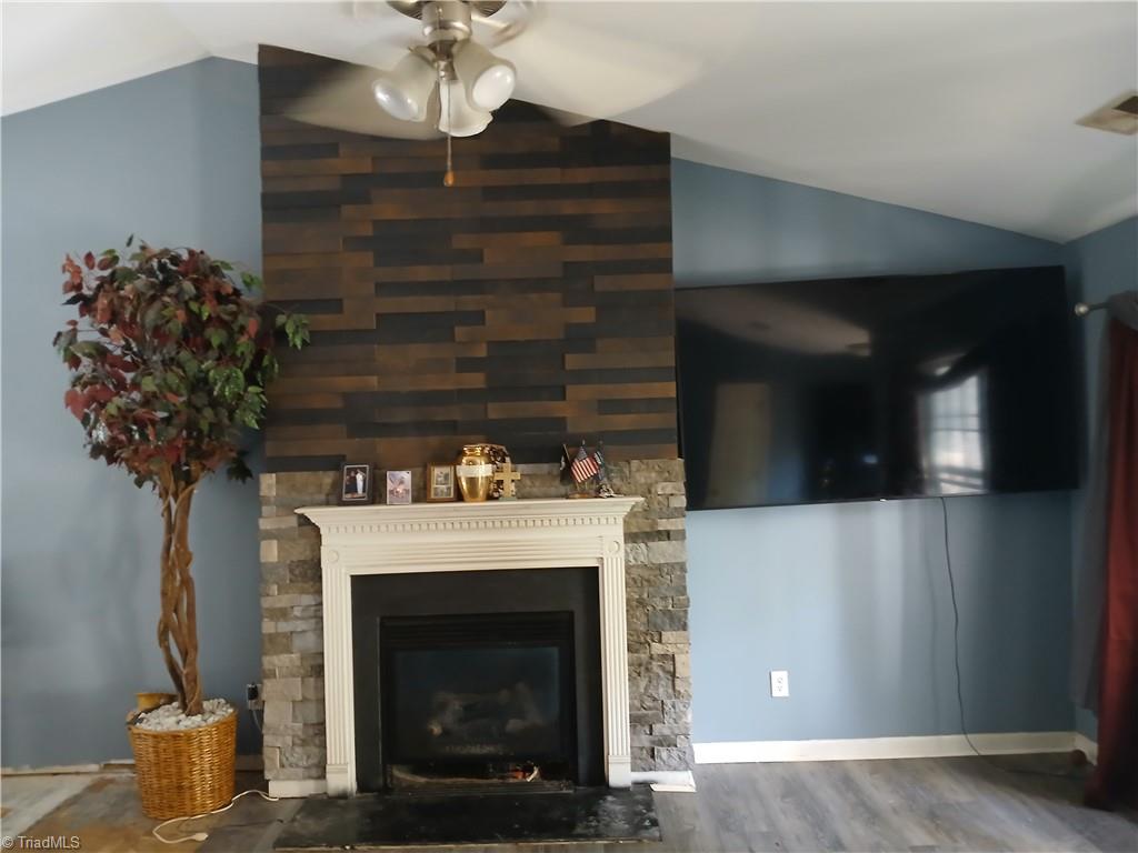 3940 Bluestem Drive Property Photo 2