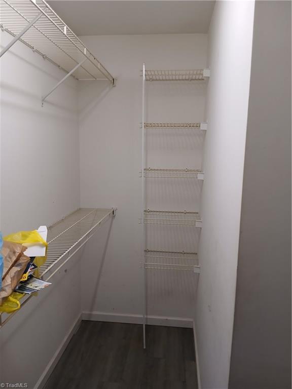 3940 Bluestem Drive Property Photo 10