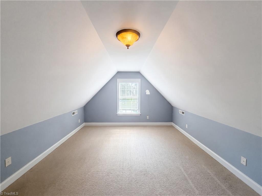8434 Pheasant Ridge Drive Property Photo 20