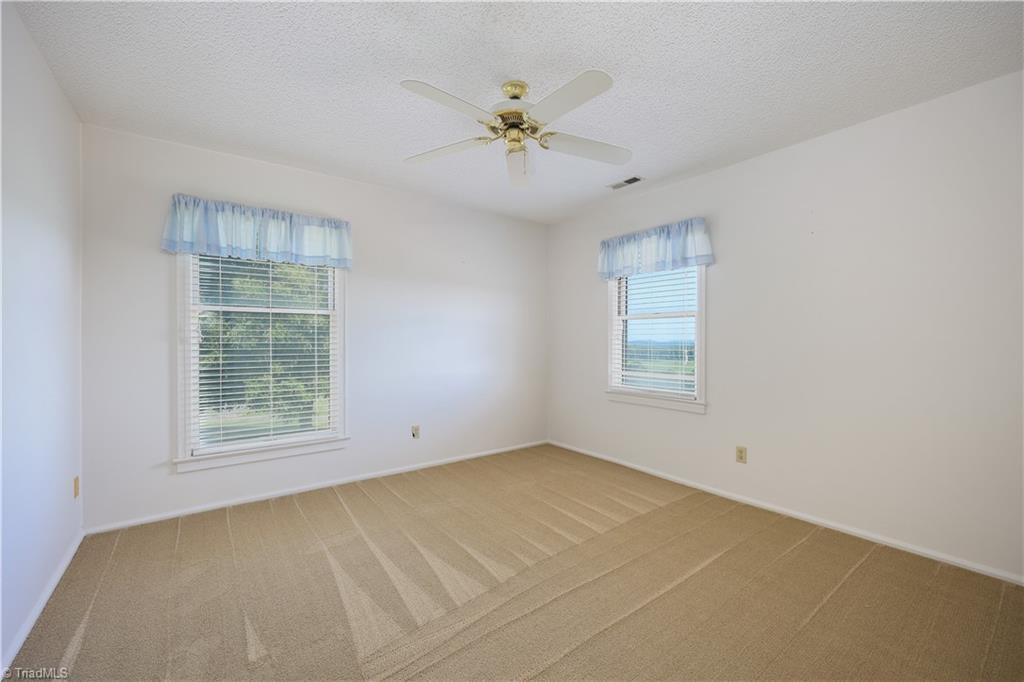 6350 Roscoe Road Property Photo 21