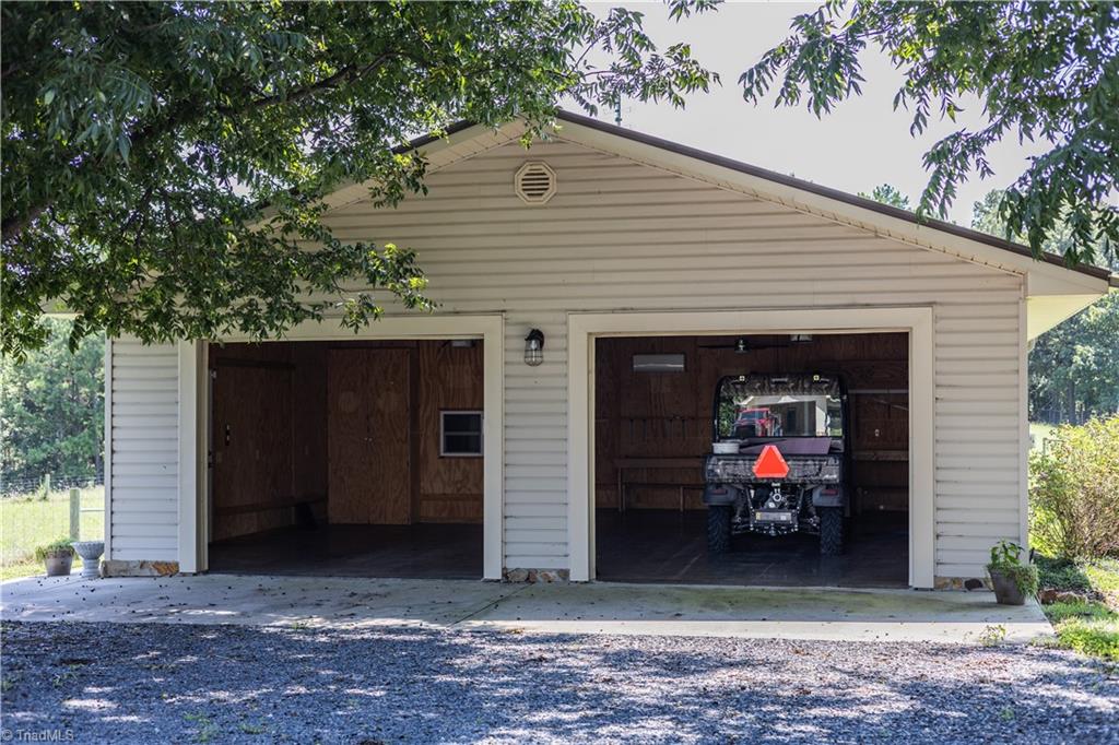 6350 Roscoe Road Property Photo 35