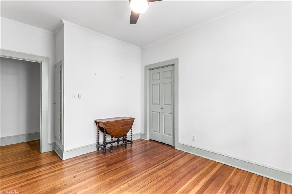 949 Hutton Street Property Photo 27