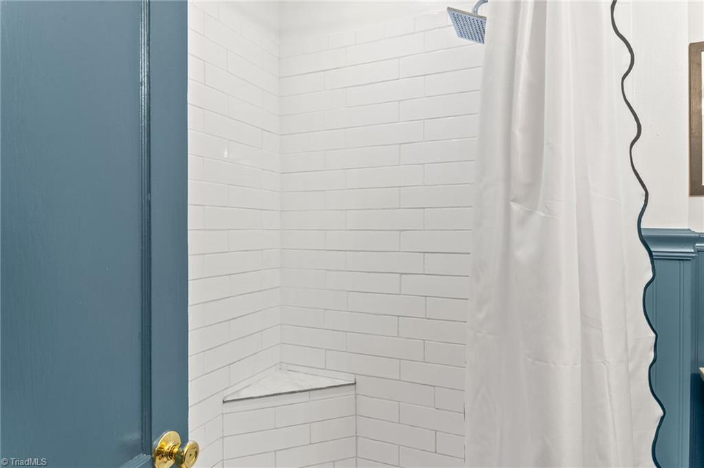 949 Hutton Street Property Photo 31