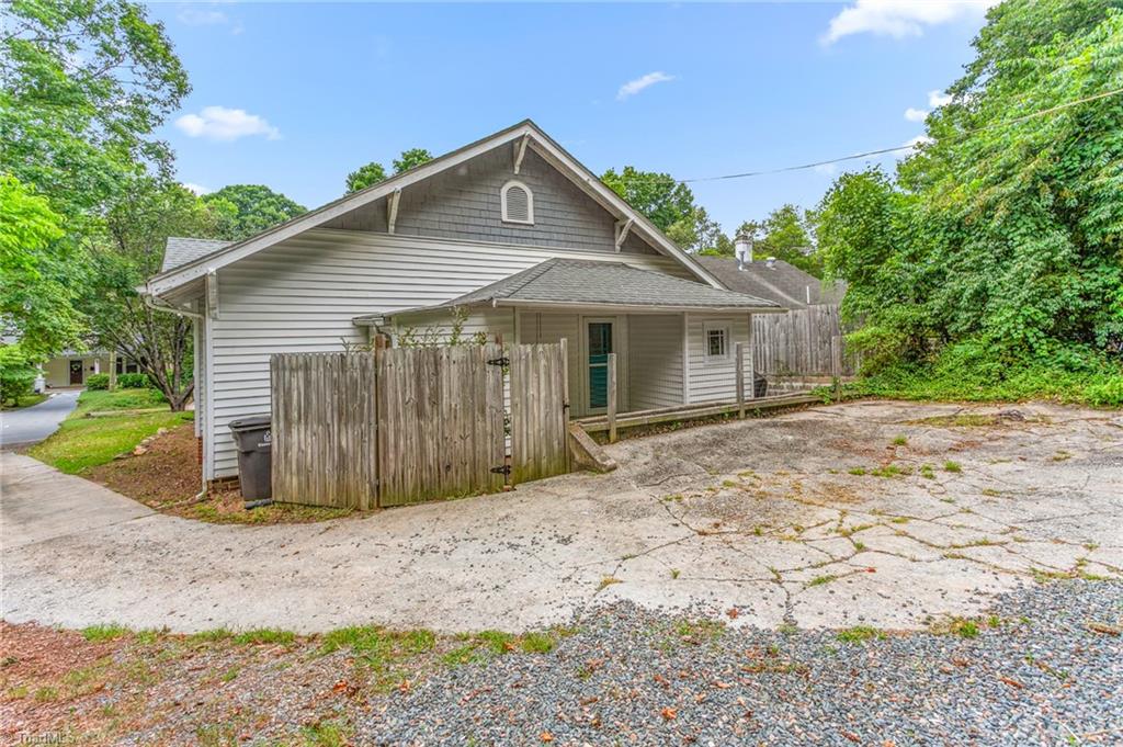 949 Hutton Street Property Photo 38