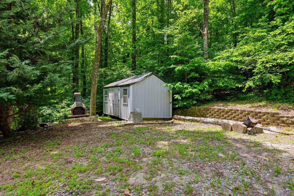 255 Treadway Ridge Road Property Photo 13