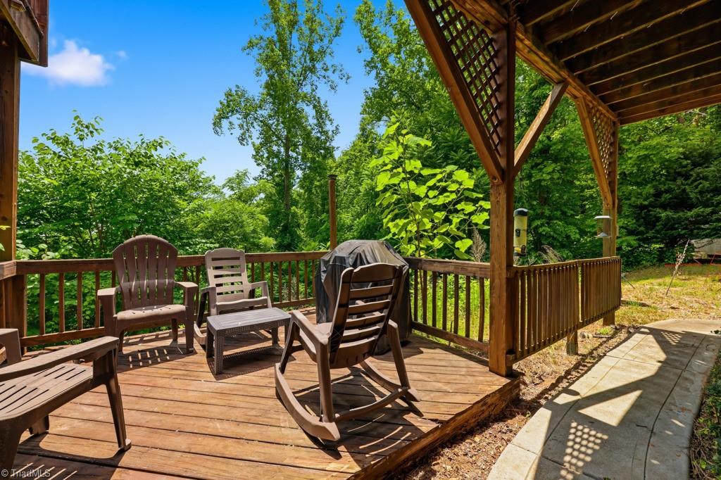 255 Treadway Ridge Road Property Photo 15