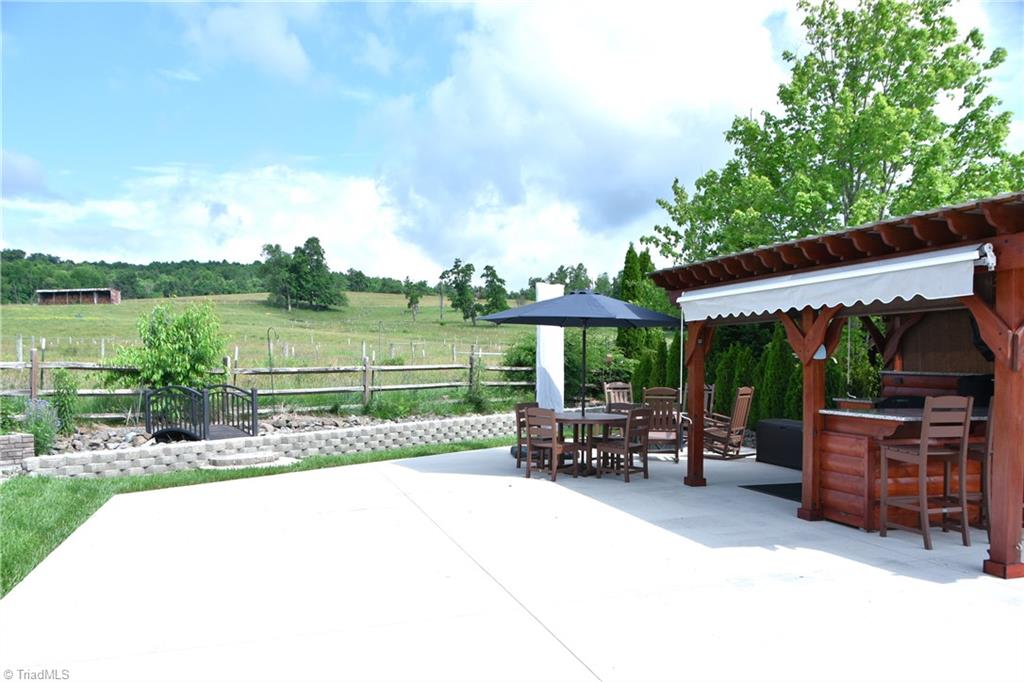 2524 Edmonds Road # 27 Property Photo 9