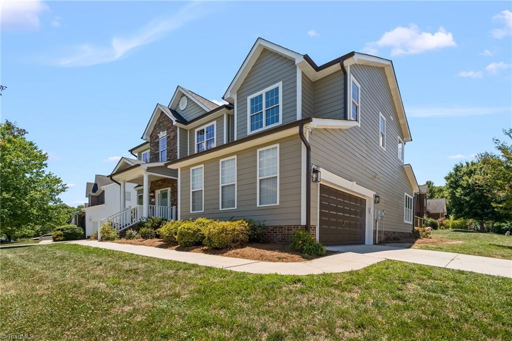 8419 Pheasant Ridge Drive Property Photo 4