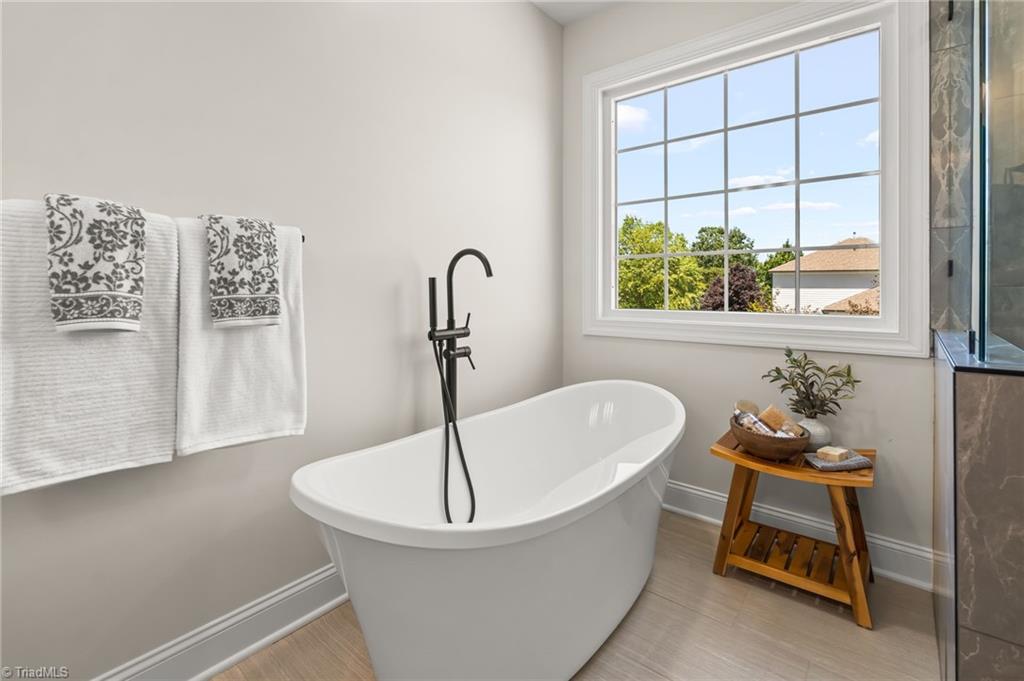 8419 Pheasant Ridge Drive Property Photo 36