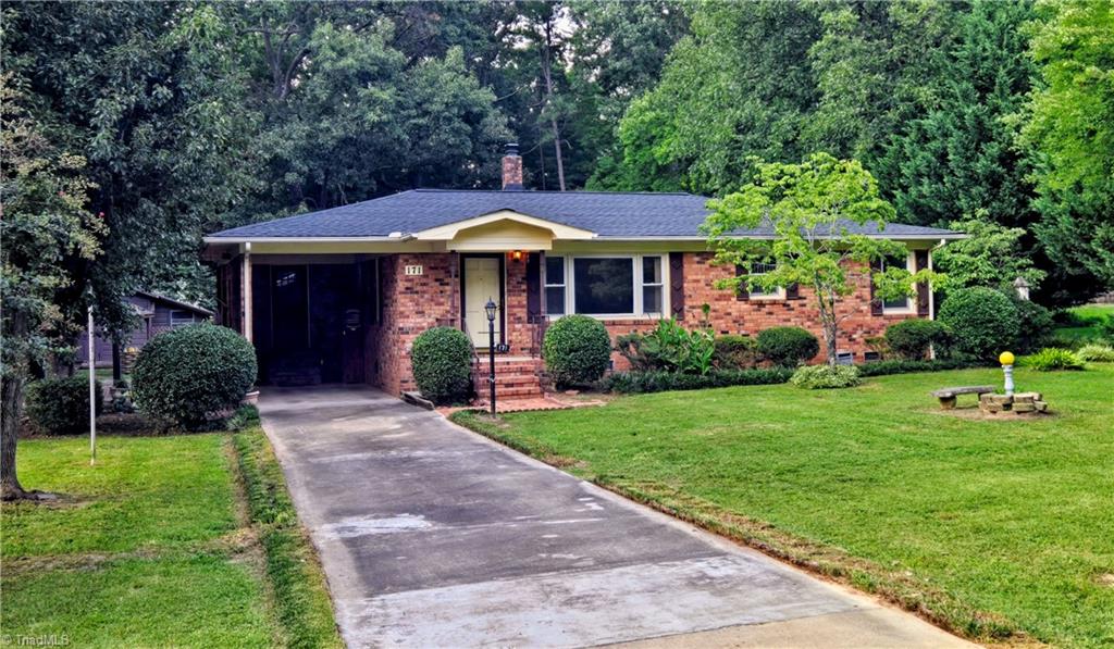 171 Idlewild Drive Property Photo 1