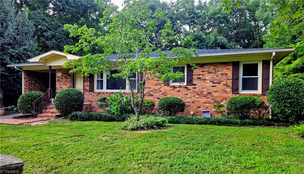 171 Idlewild Drive Property Photo 3