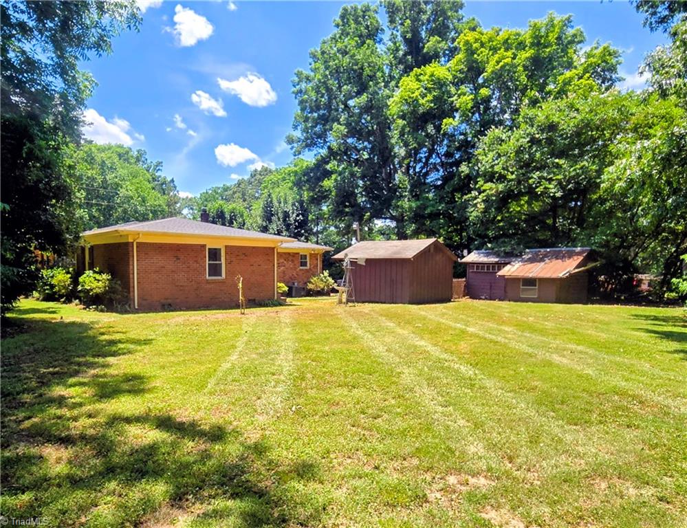 171 Idlewild Drive Property Photo 5