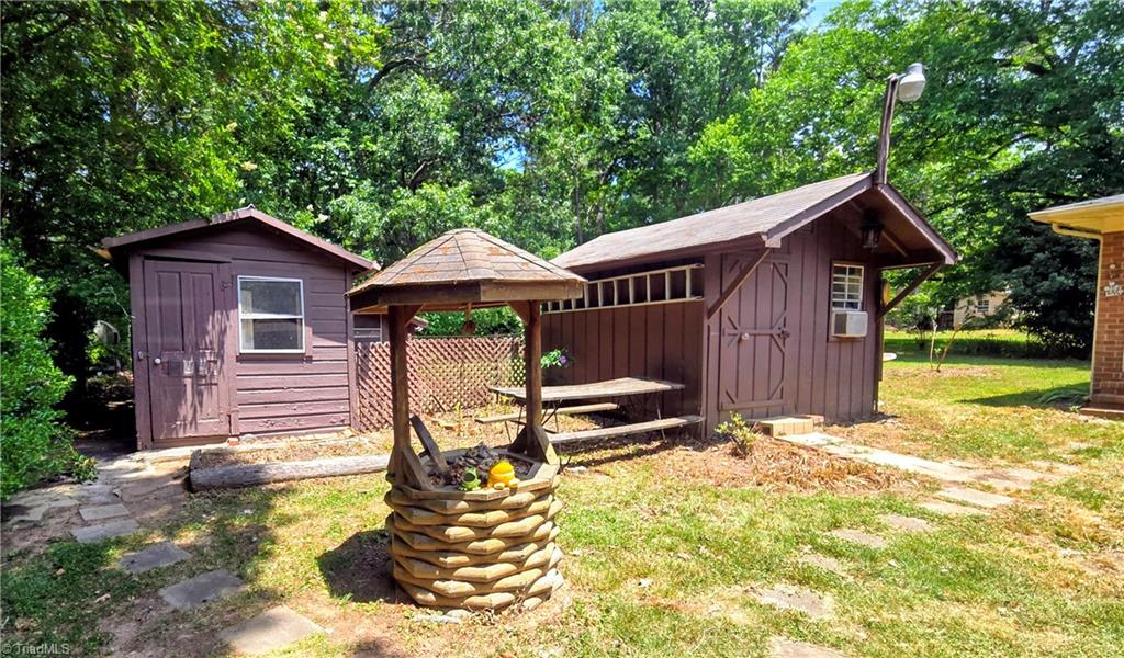 171 Idlewild Drive Property Photo 9
