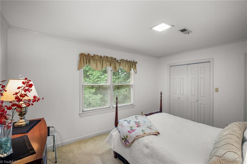 175 Huntington Trail Property Photo 31