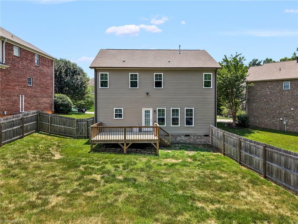 4711 Evie Court Property Photo 12