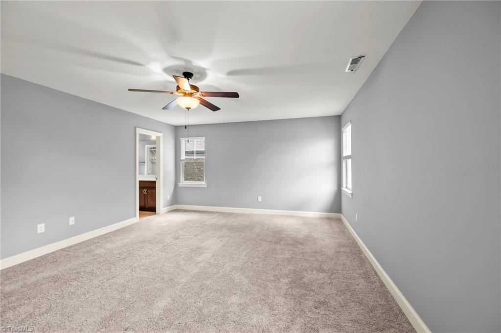 4711 Evie Court Property Photo 14