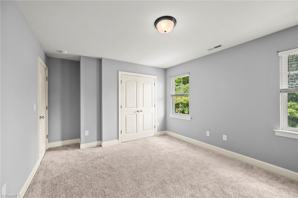 4711 Evie Court Property Photo 20
