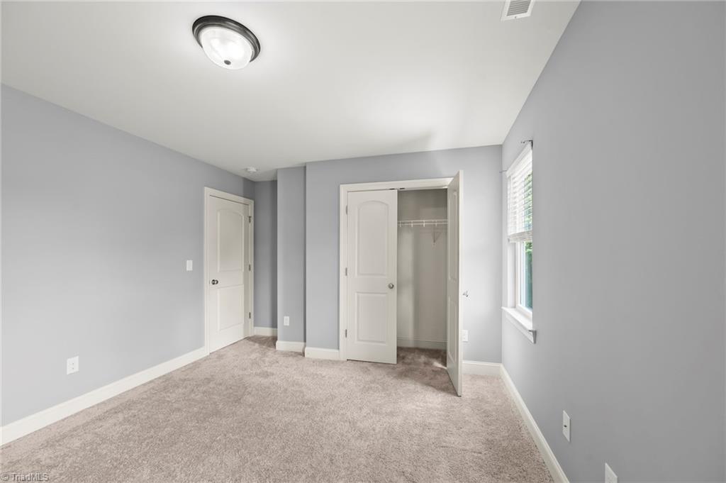 4711 Evie Court Property Photo 21