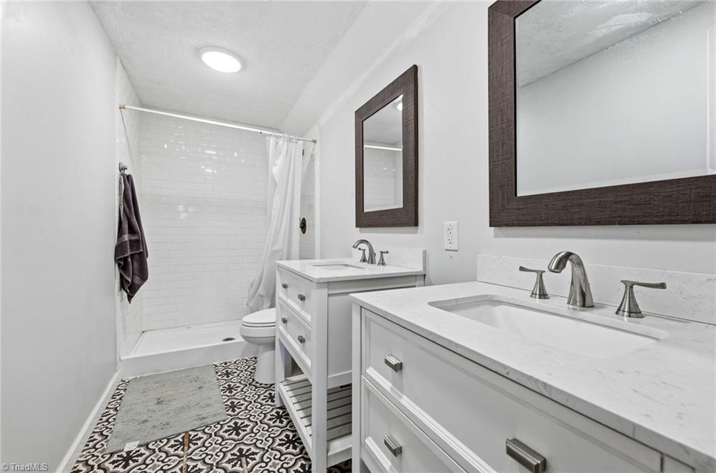 3221 Settle Bridge Road Property Photo 24