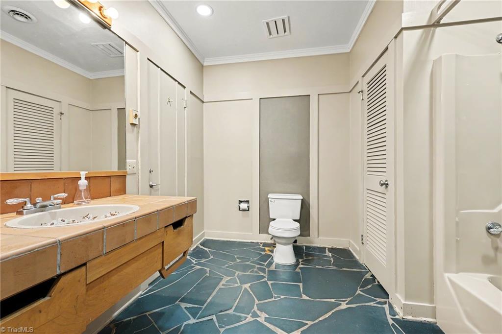 5427 Tallwood Estates Drive Property Photo 29