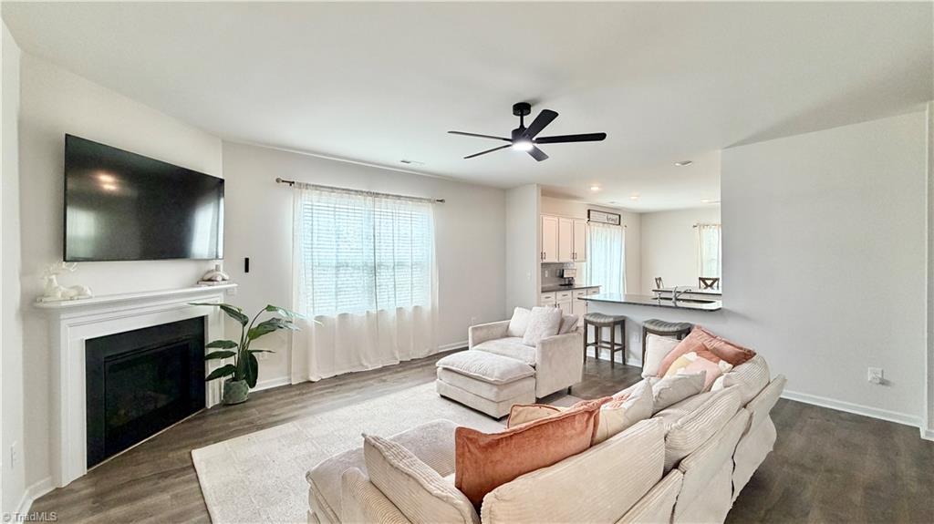 8524 Cripplegate Trace Property Photo 11