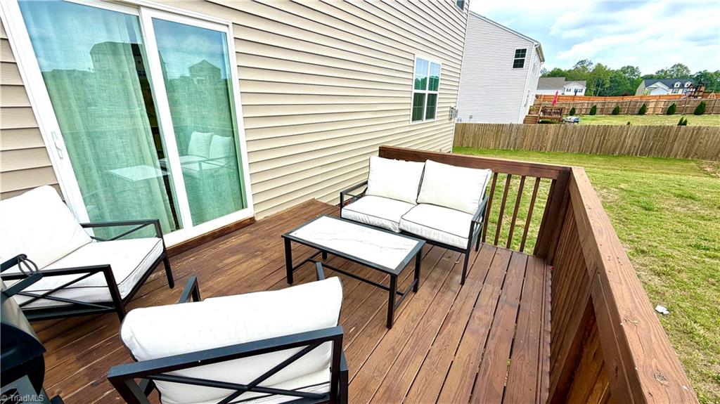 8524 Cripplegate Trace Property Photo 32