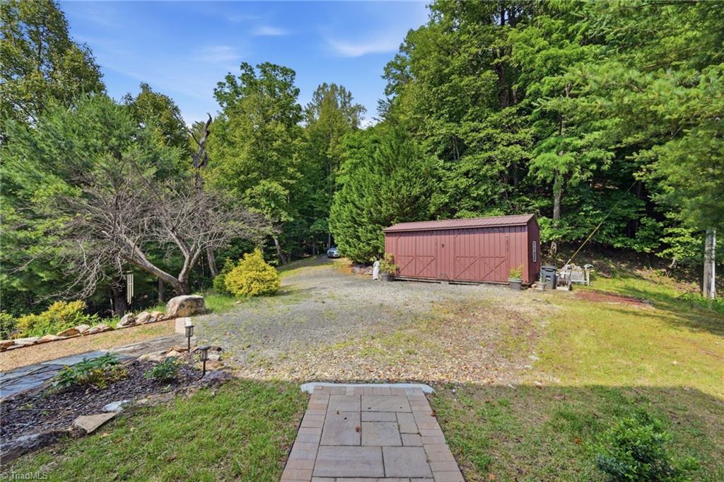 605 Valley View Drive Property Photo 38