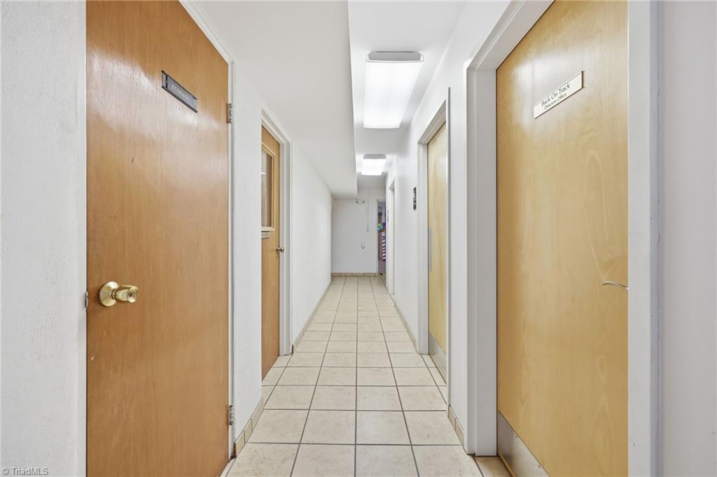 210 Oak Grove Road Property Photo 27