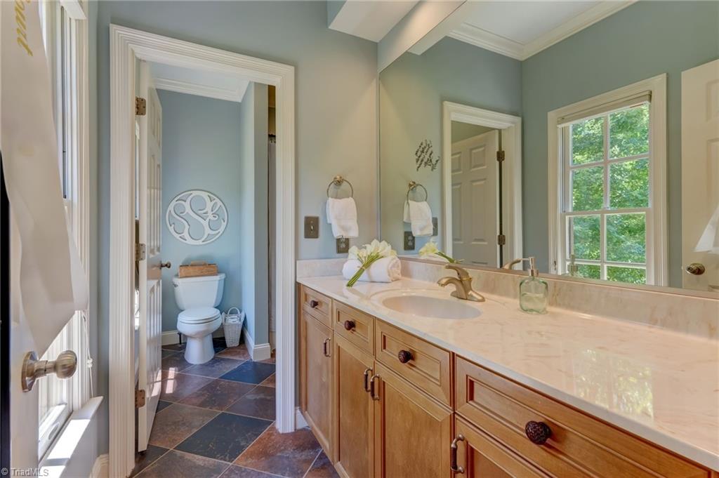 4501 Kendale Road Property Photo 43